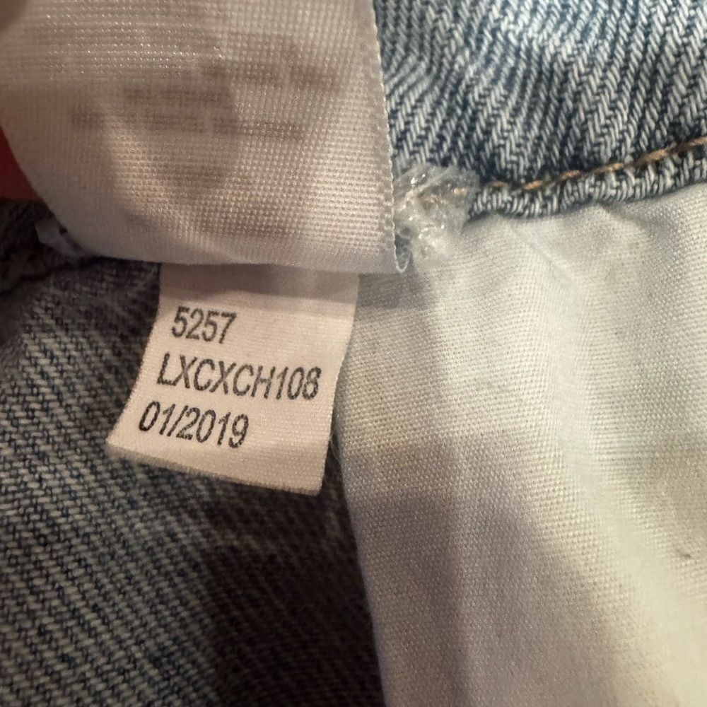 Aeropostale Light Wash Denim Jean Skirtall Frayed Distressed Overall Mini Sz S - Picture 13 of 15
